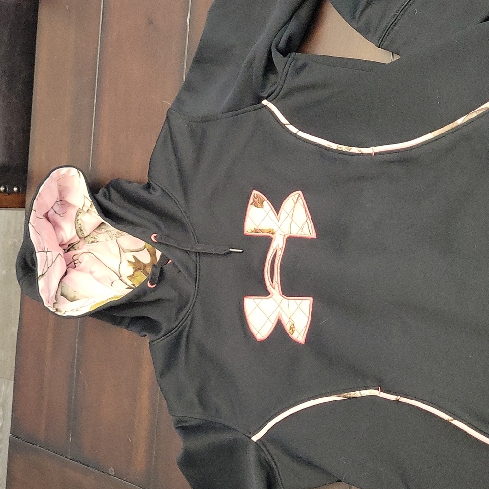 Under Armour Pink Camo Hoodie